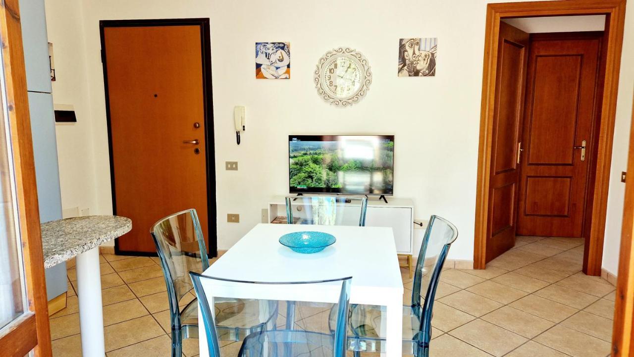 Dimora Rena Dorada - Apartment In Pula, Sardinia, Italy Exterior photo